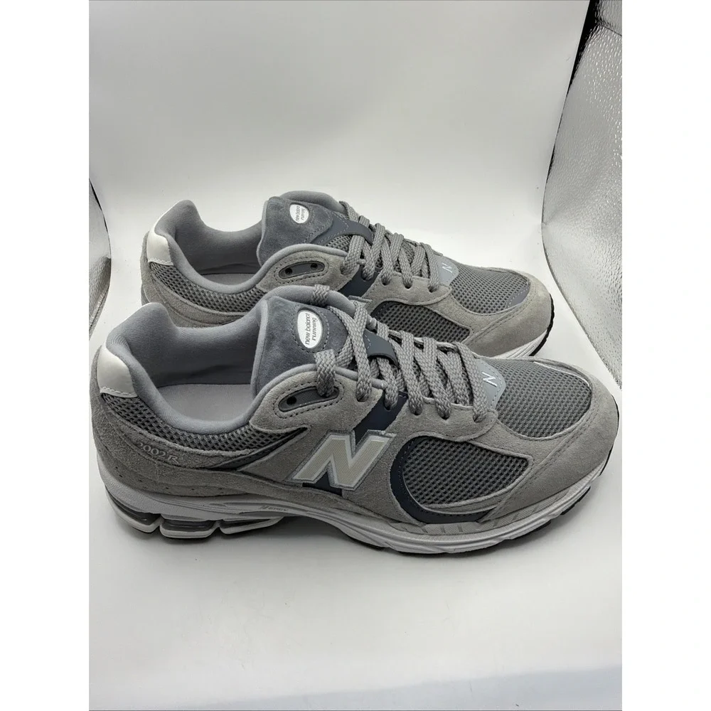 New Balance Classics M2002RST Grey Grey. Men's 9, Women's‎ 10.5. New In Box.